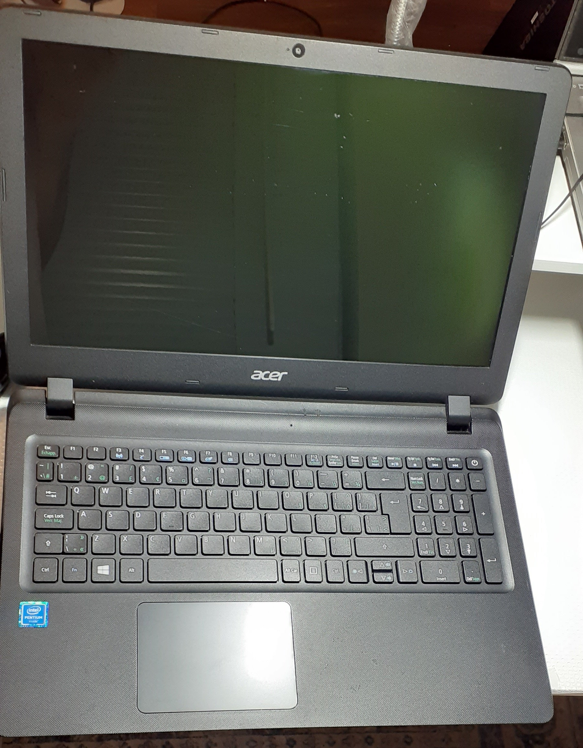Acer Aspire ES1-533
